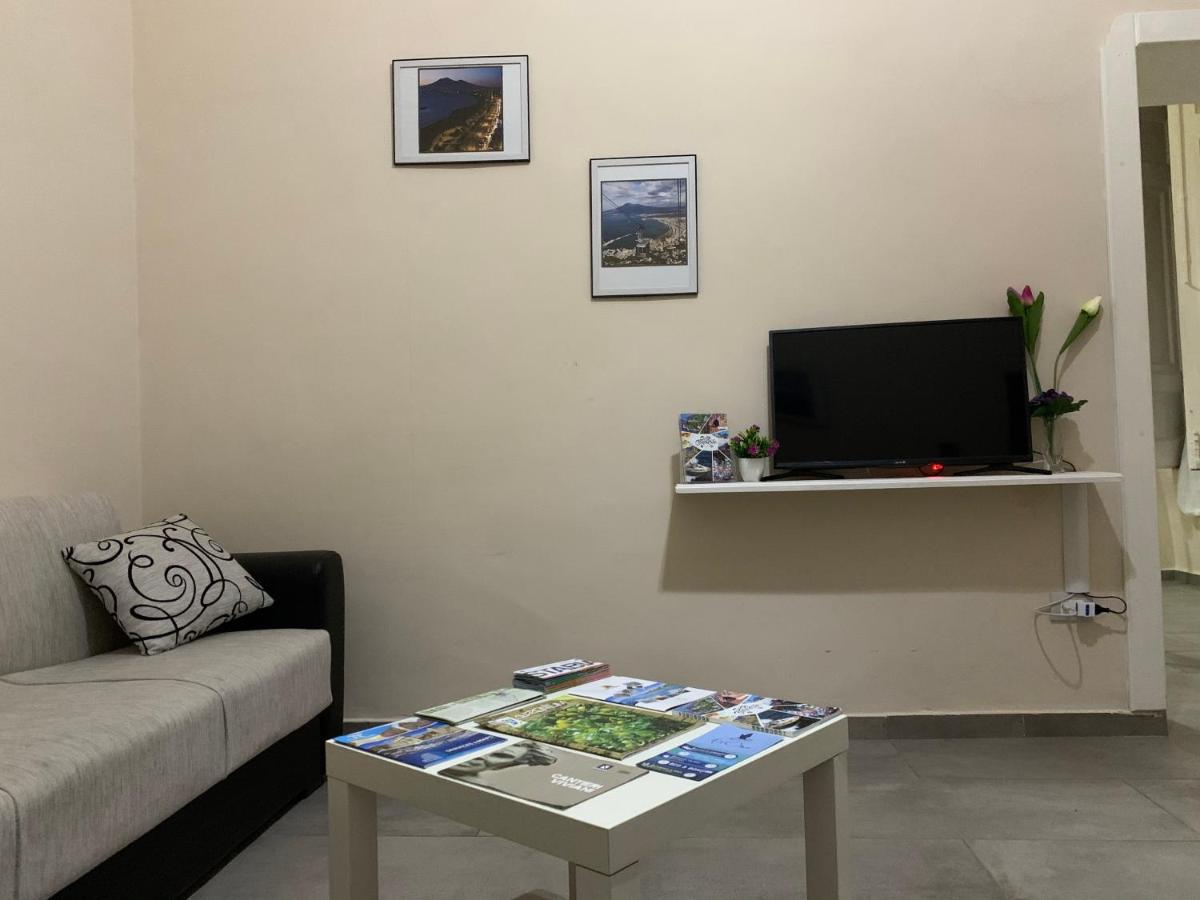 B&B Family Martone Кастелламмаре-ди-Стабия Экстерьер фото